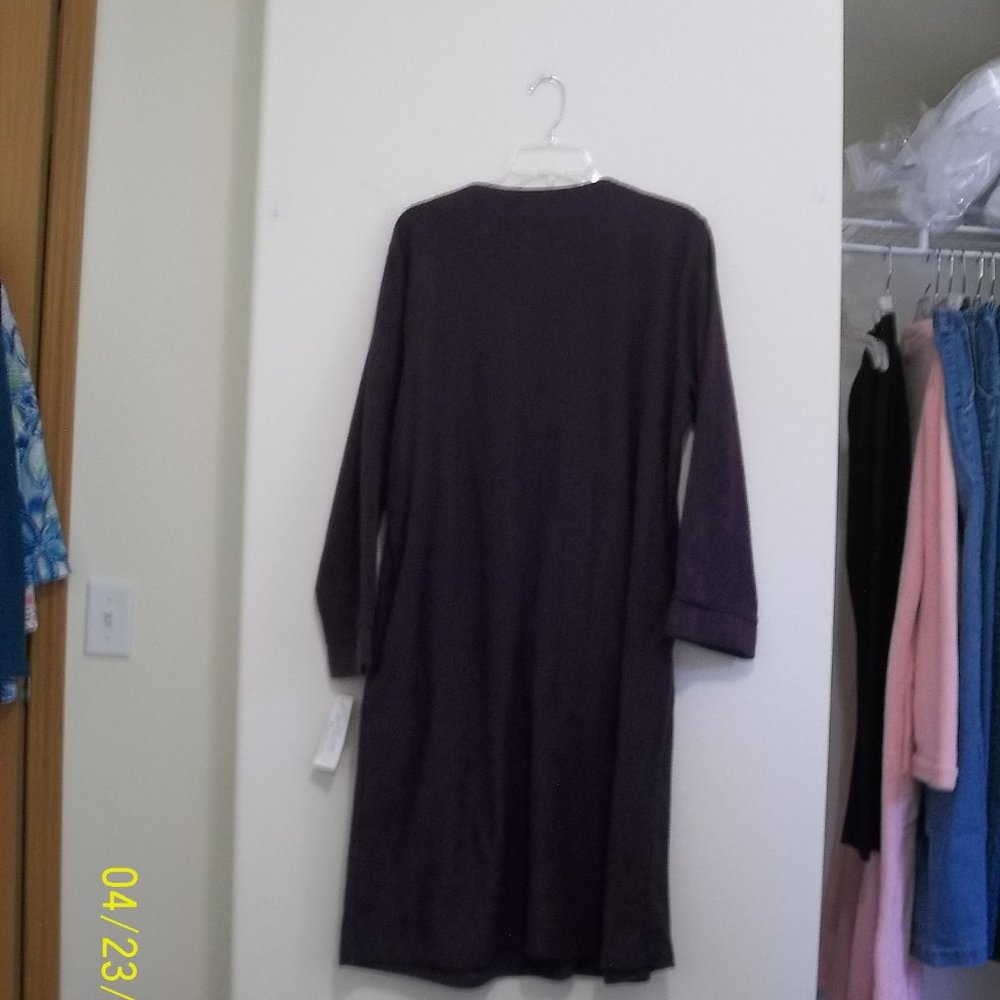 Collette Purple Robe XL Long Sleeve Embroidery on Front Zip Front - Picture 2 of 5